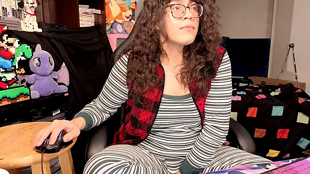 ShinyCherub online show from 12/20/25, 02:57