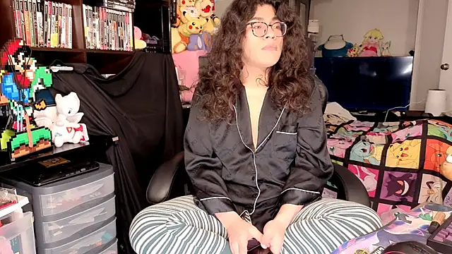 ShinyCherub online show from 04/02/26, 02:42