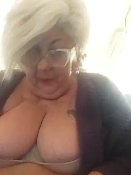 Merilulla online show from 02/19/25, 02:01