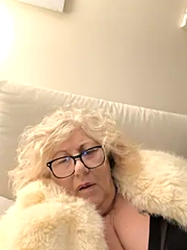 Merilulla online show from 11/14/25, 01:26