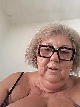 Snapshot of Merilulla chatting on 07/13/26, 11:46 Merilulla online show from 07/13/26, 11:46