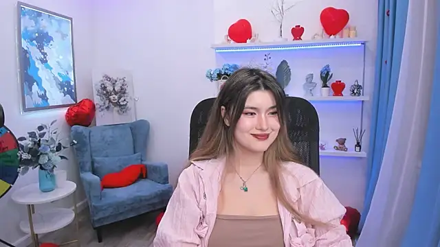 AnneTLi online show from 02/10/26, 07:18