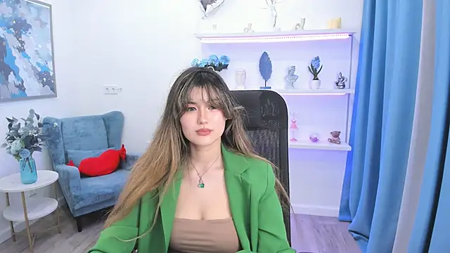 AnneTLi online show from 05/20/26, 08:04