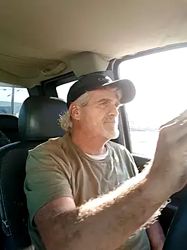 Snapshot of TTolbert chatting on 12/20/24, 05:18 TTolbert online show from 12/20/24, 05:18