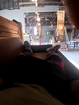 Snapshot of TTolbert chatting on 02/21/25, 03:54 TTolbert online show from 02/21/25, 03:54