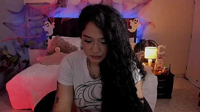 Snapshot of alexxandra_ferri_ chatting on 10/09/25, 07:06 alexxandra ferri online show from 10/09/25, 07:06