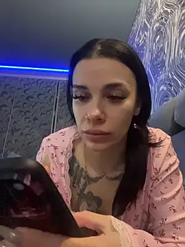 Queen of pain online show from 01/09/26, 08:17