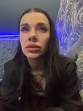 Queen of pain online show from 01/18/26, 07:01