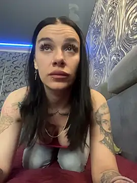 Queen of pain online show from 05/10/26, 07:02