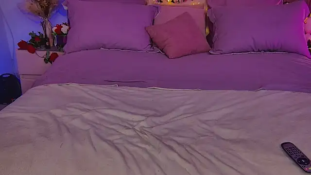 Cosmic Sia online show from 03/21/25, 03:12