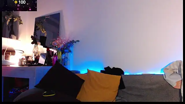 Snapshot of welliza chatting on 02/22/25, 03:12 welliza online show from 02/22/25, 03:12