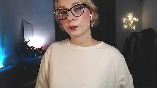 Snapshot of welliza chatting on 10/02/25, 09:22 welliza online show from 10/02/25, 09:22