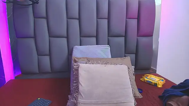  MiaBrown  online show from 01/06/26, 12:09