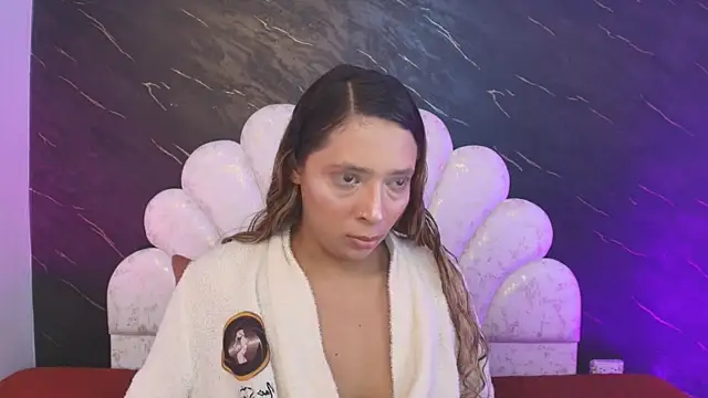  MiaBrown  online show from 04/10/26, 12:10