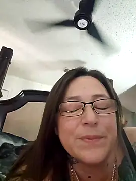 angelbaby1998 online show from 12/22/25, 05:32