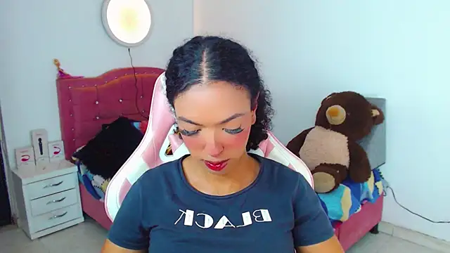 Tanedra collings online show from 04/10/26, 01:55