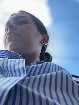 Nicollemays online show from 09/25/25, 02:21