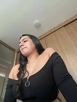 Nicollemays online show from 02/26/26, 02:05