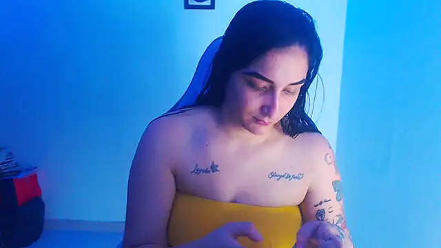 Snapshot of liz_dirty chatting on 10/29/25, 10:55 liz dirty online show from 10/29/25, 10:55