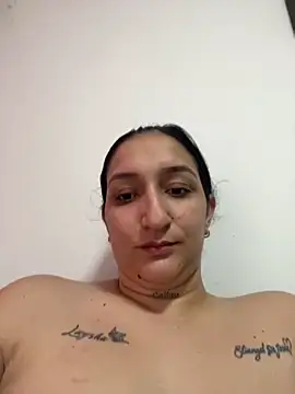Snapshot of liz_dirty chatting on 05/24/26, 10:37 liz dirty online show from 05/24/26, 10:37