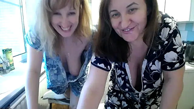 Snapshot of DonnaMagdalena chatting on 12/09/24, 12:19 DonnaMagdalena online show from 12/09/24, 12:19