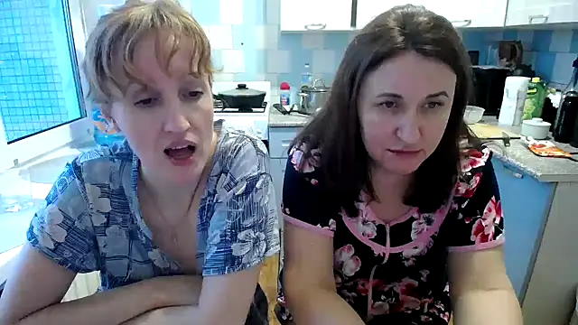 Snapshot of DonnaMagdalena chatting on 01/10/25, 01:09 DonnaMagdalena online show from 01/10/25, 01:09