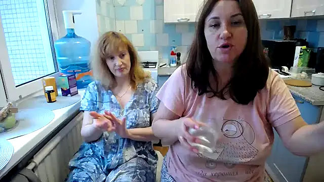 Snapshot of DonnaMagdalena chatting on 01/23/25, 07:54 DonnaMagdalena online show from 01/23/25, 07:54