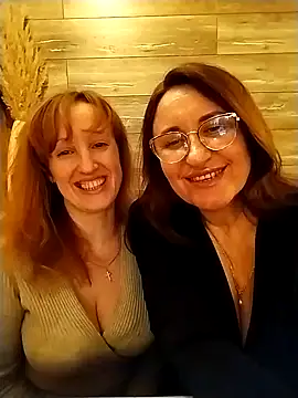 Snapshot of DonnaMagdalena chatting on 03/19/25, 06:35 DonnaMagdalena online show from 03/19/25, 06:35