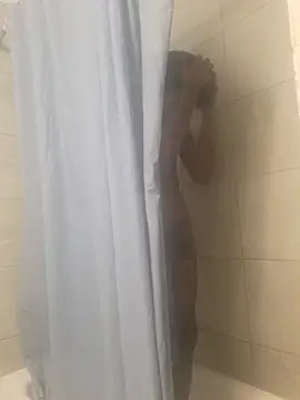 Snapshot of Z3US_UP_1 chatting on 10/21/25, 08:42 Z3US UP 1 online show from 10/21/25, 08:42