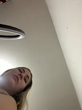 Celestedubois online show from 03/11/25, 11:04