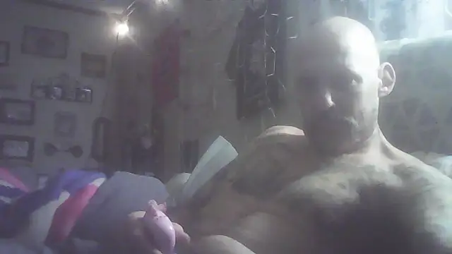 ClydeCan409 online show from 03/22/26, 03:15