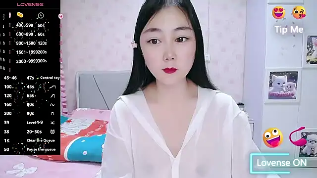 Elvira baby online show from 04/13/26, 02:39