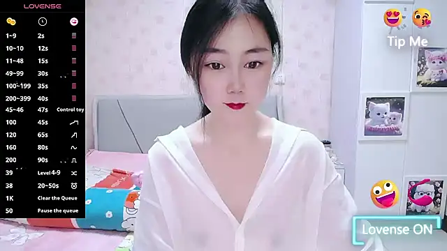 Elvira baby online show from 04/14/26, 03:01