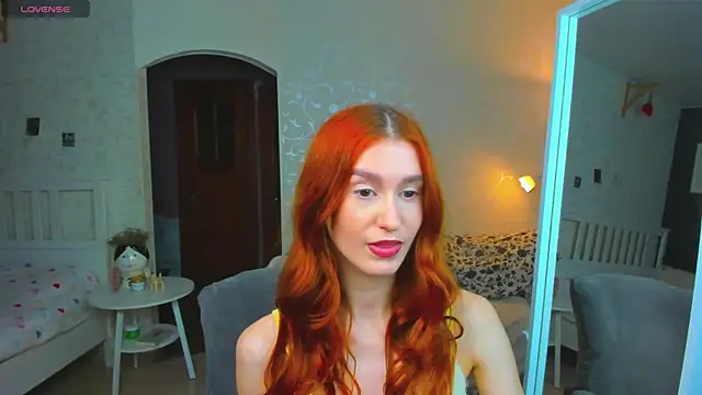 Snapshot of Sally_Biscuit chatting on 11/24/25, 12:27 Sally Biscuit online show from 11/24/25, 12:27