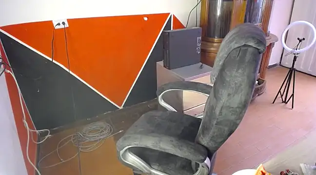 Snapshot of SharaPatinson chatting on 02/27/25, 08:42 SharaPatinson online show from 02/27/25, 08:42