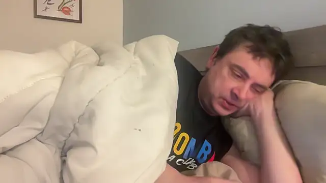 freddy0222222 online show from 04/04/26, 05:49