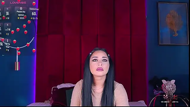 MadyLuxxx online show from 04/14/26, 06:47