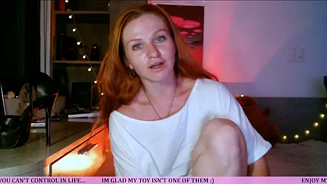 Snapshot of Cassie_Wild chatting on 07/09/26, 01:15 Cassie Wild online show from 07/09/26, 01:15