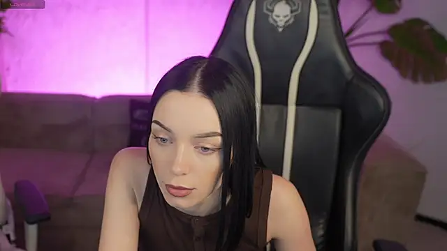 Jasmine Flow online show from 04/01/26, 07:20