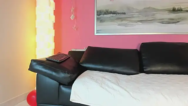 Tiffanysurez  online show from 02/19/25, 01:06