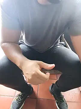 Snapshot of Blanco2023 chatting on 11/12/25, 04:18 Blanco2023 online show from 11/12/25, 04:18