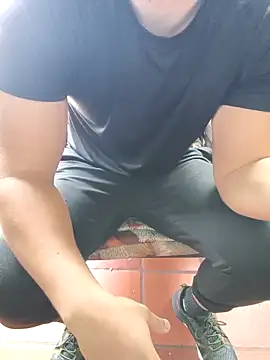 Snapshot of Blanco2023 chatting on 12/02/25, 04:13 Blanco2023 online show from 12/02/25, 04:13