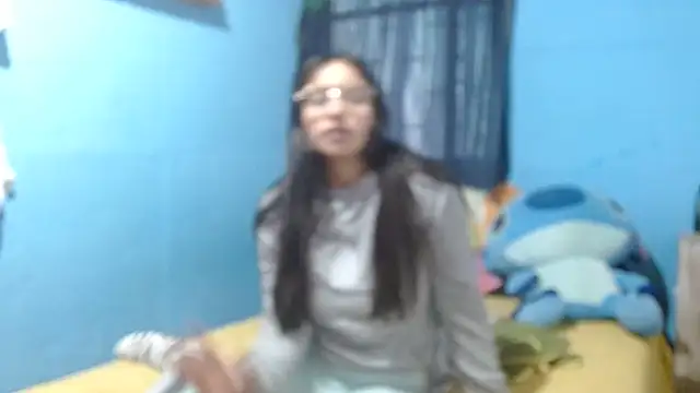 clarisse69 online show from 02/10/25, 09:47