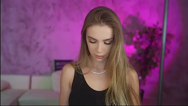 Snapshot of Anabelka054 chatting on 11/26/25, 03:35 Anabelka054 online show from 11/26/25, 03:35