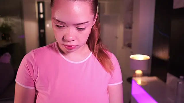 VixenMia online show from 10/15/25, 02:44