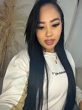 Luisa Fernandaa online show from 03/08/26, 11:19