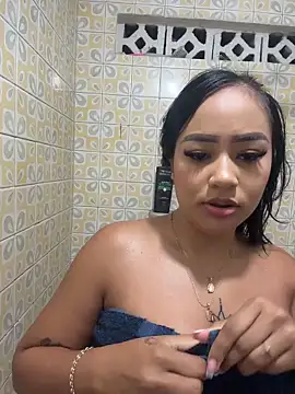 Luisa Fernandaa online show from 03/25/26, 01:33