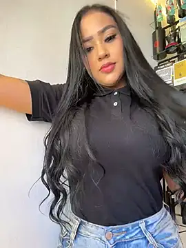 Snapshot of Luisa_Fernandaa chatting on 05/27/26, 08:06 Luisa Fernandaa online show from 05/27/26, 08:06