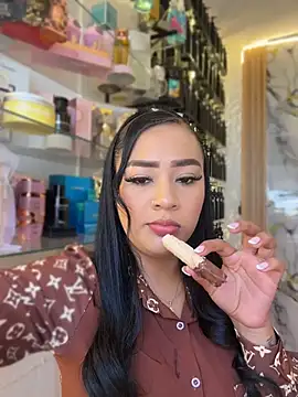 Snapshot of Luisa_Fernandaa chatting on 08/02/26, 04:05 Luisa Fernandaa online show from 08/02/26, 04:05