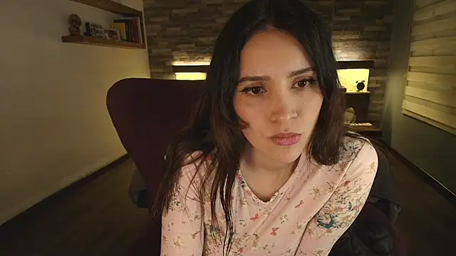 Snapshot of alicewilloww chatting on 10/14/25, 11:16 alicewilloww online show from 10/14/25, 11:16